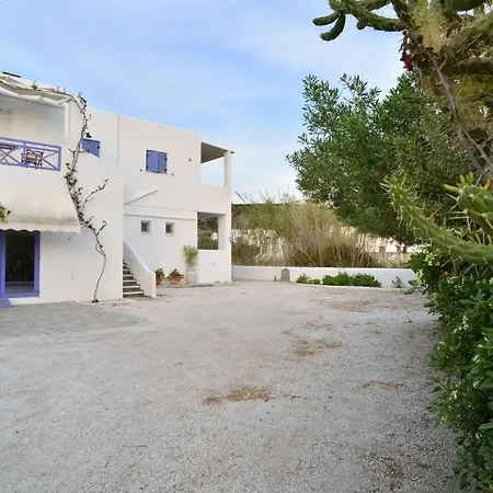 Guest house George Galissas